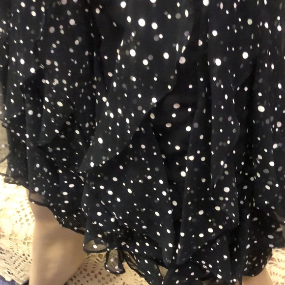 VINTAGE BLACK WITH WHITE POLKA DOT DRESS WITH RUFFLES ON SKIRT ADORABLE SIZE 8 - Picture 10 of 16